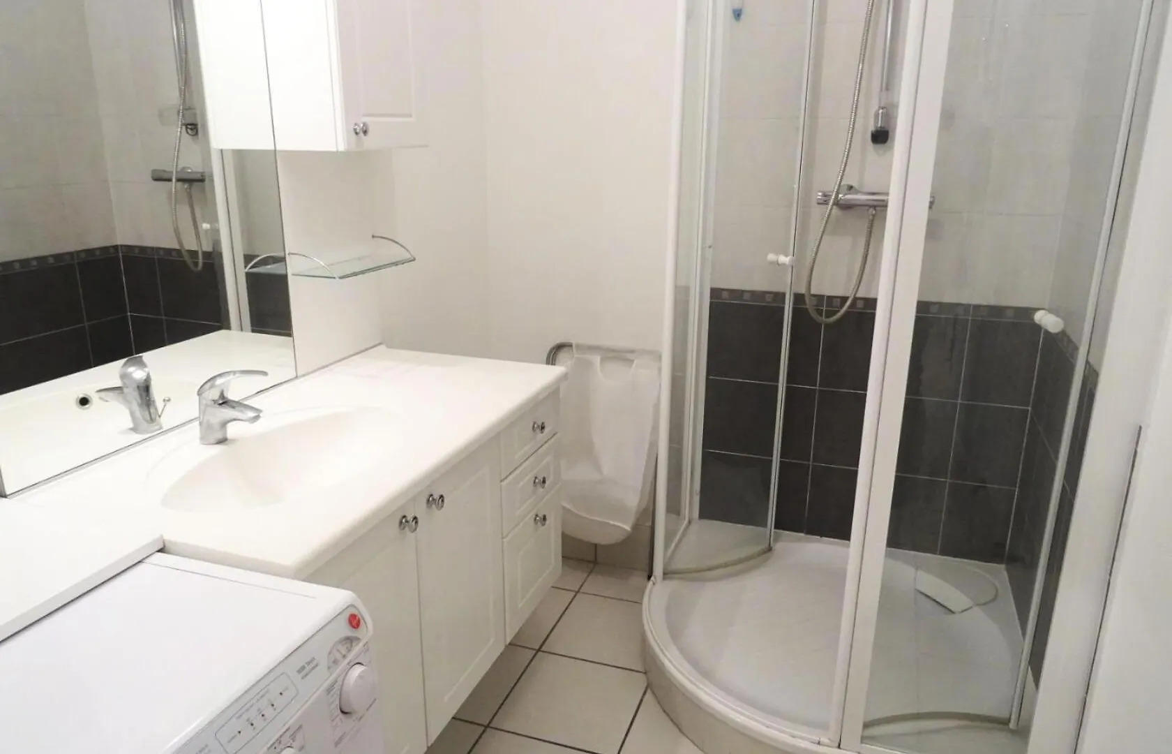 Residence L'Albizia - Tres Agreable Avec Sa Belle Terrasse Hyper Centre ! Mae-6594 Aix-les-Bains France
